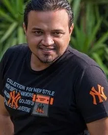 محمود عادل