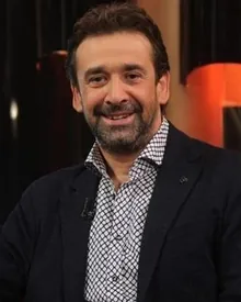 كريم عبدالعزيز