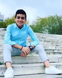 مصطفى إياد