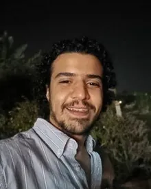 أيمن منصور