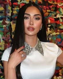 نور الغندور